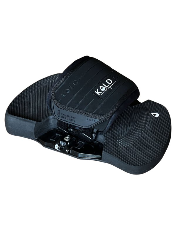 POLAR ll BLACK 140 x 42 VELCRO 2.0 Freestyle 4.5